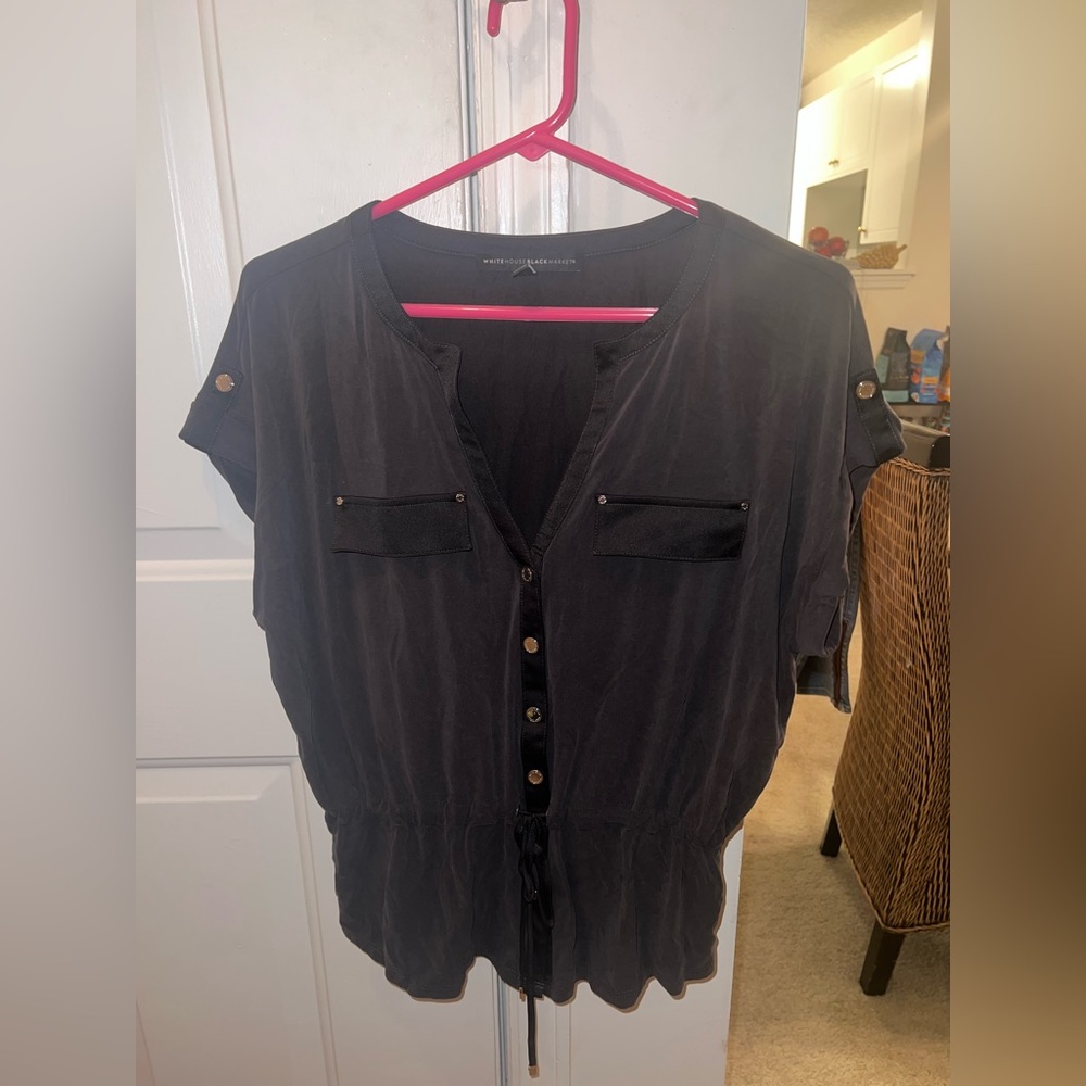 Woman’s small black shirt